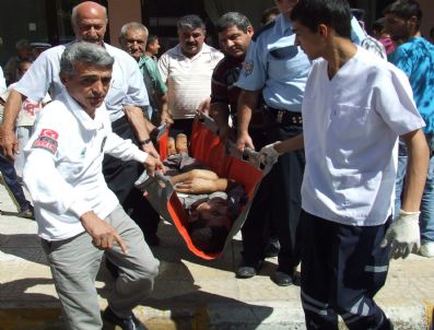 Sinir Krizi Geçirdiği Sırada Yaralanan Şahıs Baygın Halde Bulundu