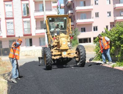 Toroslar`da 15 Bin Ton Asfalt Döküldü