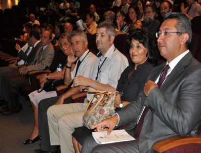 Uü`de Matematik Sempozyumu