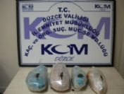 Yolcu Otobüsünde 5 Kilo 700 Gram Esrar Ele Geçirildi