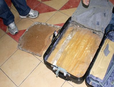 Yolcu Otobüsünün Bagajında Uyuşturucu Taşırken Yakalandılar