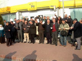 EMEK PARTISI - Burhaniye’de Hdk, Şırnak Uludere’de Öldürülen Köylüler İçin Basın Açıklaması Yaptı