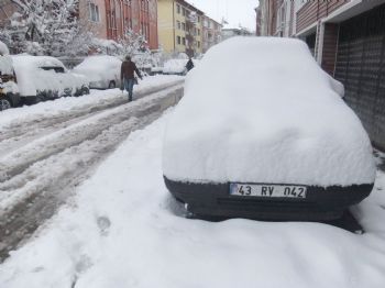 315  Köyle Ulaşım Sağlanamadığı Kütahya'da Eğitime 1 Gün Ara Verildi