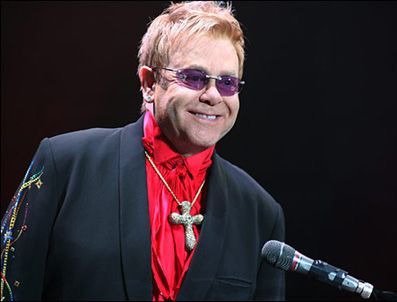 FREDDİE MERCURY - Elton John'un ilk kitabının konusu AIDS