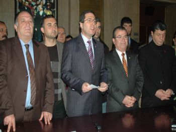 MEHMET HABERAL - Mersin'de Chp'lilerden Soruşturma Tepkisi