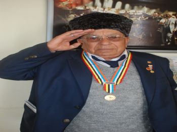 ERSIN EMIROĞLU - 62 Yıl Sonra Madalyasına Kavuştu