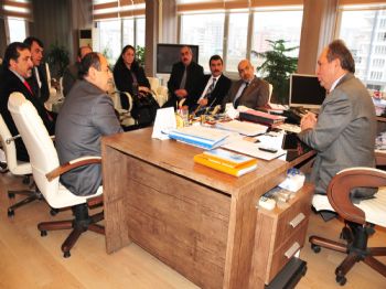 ALEVILIK - Başkan Burma, Pir Sultan Yönetimini Ağırladı