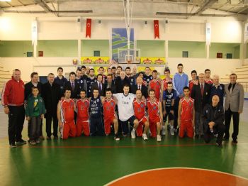 TIFLIS - Rize Üniversitesi İle Tiflis Üniversitesi Arasında Basketbol Maçı Yapıldı