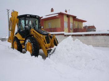 Şuhut'ta Karla Mücadele Seferberliği
