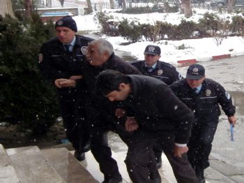 KıZıLCA - Hırsızlık Şüphelileri Yakalandı
