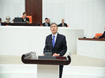 TÜRKIYE TÜRKÇESI - Kırgızistan Cumhurbaşkanı Atambayev: Kuvvetli Bir Türk Birliği Yapmalıyız