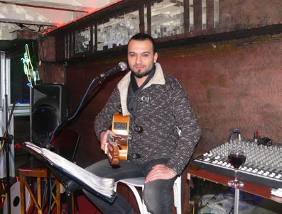 GARO MAFYAN - Tezer, Beyoğlu Hamam Cafe'de sahneye çıkıyor.