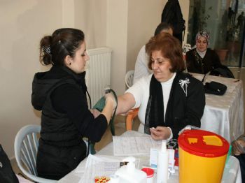 Ak Partililer Kan Bağışladı