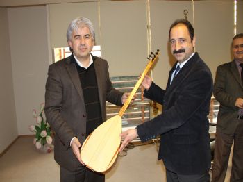 MUSTAFA KıLıNÇ - Akhisar Belediyesi'nden Cezaevi'ne Bağlama