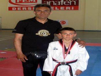 Burhaniyeli Bilal Milli Takımda