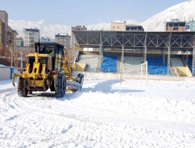 Hakkari'de Karla Mücadele Çalışması