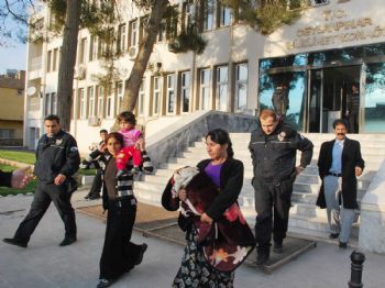 Hırsızlar Mahalle Halkından Kaçamadı