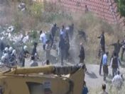 Kentsel dönüşüme taşlı sopalı direniş!