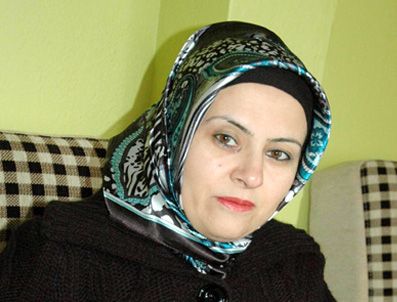 Okuma bilmeden 550 şiir yazdı