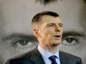 VLADİMİR JİRİNOVSKİ - Rus Milyarder Prohorov, Putin’e Karşı 2 Milyon İmza İle Aday