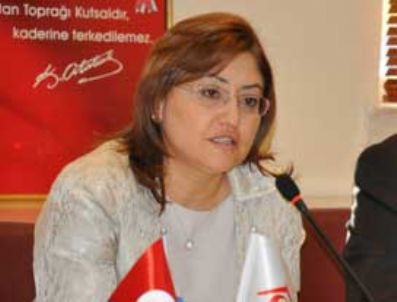 SARAH FERGUSON - Şahin: 'Güneydoğu'unun evladıyım'