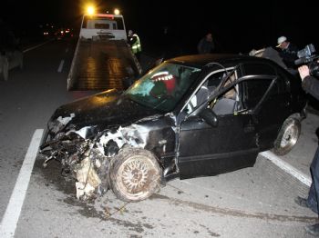 ESENCE - Sakarya'da Otomobil Takla Attı: 1 Ölü, 1 Yaralı