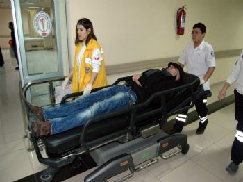 Terminalde Bıçaklı Kavga