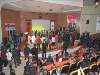 Üniversite Öğrencilerine Final Öncesi Moral