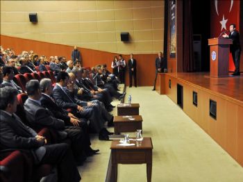 Vali Güzeloğlu Okul İdarecileri İle Buluştu