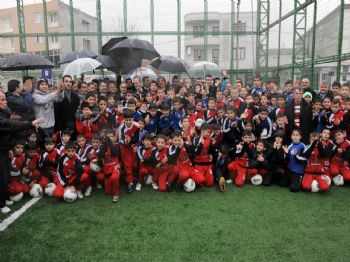 İSMET SU - Arabayatağı Suni Çimli Spor Tesisine Kavuştu