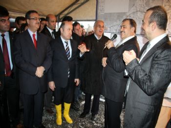 HACI BAYRAM TÜRKOĞLU - Bakanı Eroğlu'nun Hatay Ziyareti