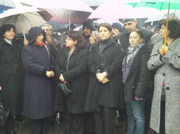 DOLAPDERE - Bdp'liler Kck Operasyonlarını Protesto Etti