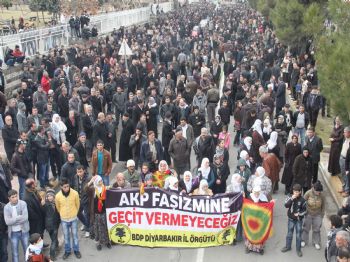 NURSEL AYDOĞAN - Bdp'liler Operasyonları Kınadı