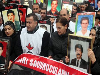 NUR SÜRER - Diyarbakır'da Kayıplar Bulunsun Eylemi