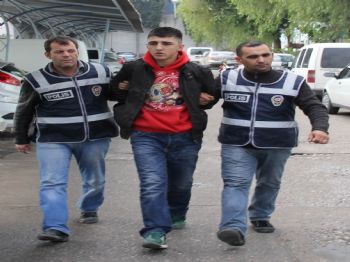 KÜRKÇÜLER - Hapisten Çıktığı Gün Hırsızlıktan Yakalandı