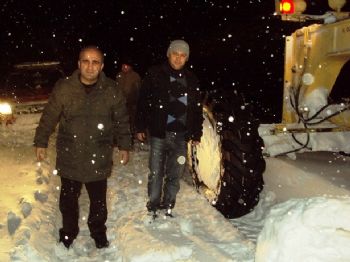 YAŞAR AKSANYAR - Kaymakam Aksanyar Yol Açma Çalışmalarını İnceledi