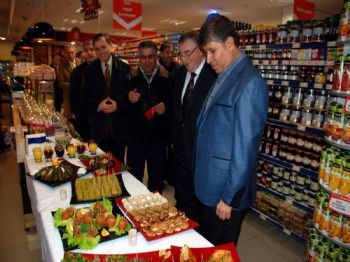 OKTAY KAYA - Şaypa'dan Bozüyük'e Alışveriş Merkezi