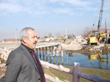 MEHMET ÜNLÜ - Turhal Terminal Köprüsü Mart’ta Hizmete Girecek