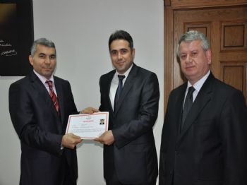 BEKIR ATMACA - Eğitimciler Takdirname İle Ödüllendirildi