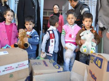 Hatay'dan Şırnak'a Eğitim ve Giyim Yardımı