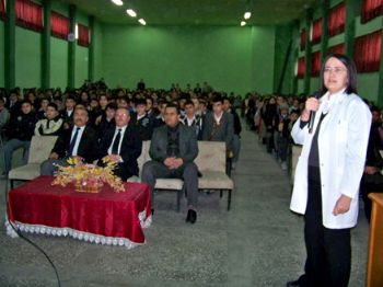 ULAŞLı - Sungurlu'da Tütün ve İnsan Sağlığı Hakkında Konferans