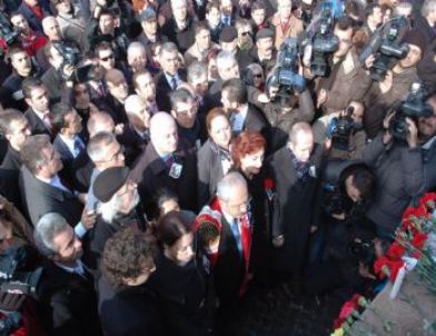 Ankara'da Uğur Mumcu'yu Anma Töreni