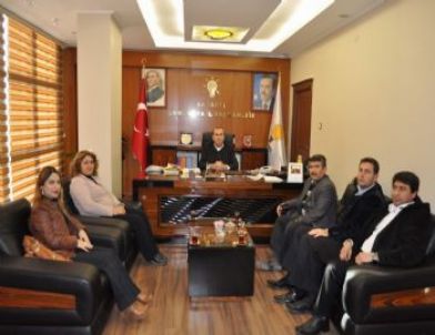 Ak Parti Adana Kadın Kolları'ndan İl Başkanı Eğilmez'e Ziyaret