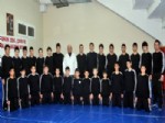 TURGUT OĞUZ - Aliağaspor Güreş Takımı Madalyaları Topladı