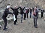 YıLDıRıM DEMIR - Baraj Suları Altında Kalacak Olan Tarihi Artvin’deki Berta Köprüsü Üzerinde Horonlu Protesto