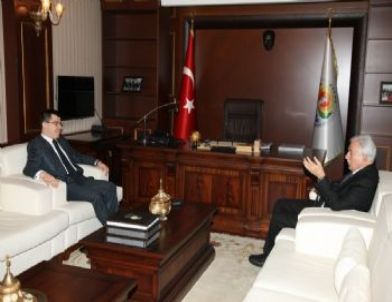 Kaymakam Ünlü’den Aldırmaz’a Ziyaret