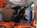 ŞIZOFRENI - (özel Haber) Şaka Değil Gerçek, Ambulansa 15 Kişi Bindi