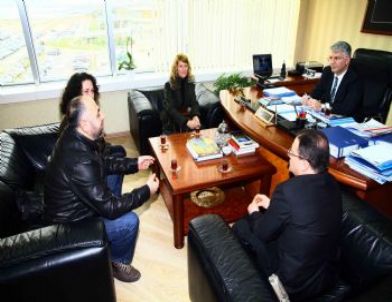 İhsaniye Lisesi Okul Aile Birliğinden Başkan Vekili Özak'a Ziyaret