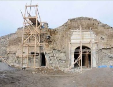 İpekyolu Üzerindeki Selçuklu Mirası Tarihi Taşhan Restore Ediliyor