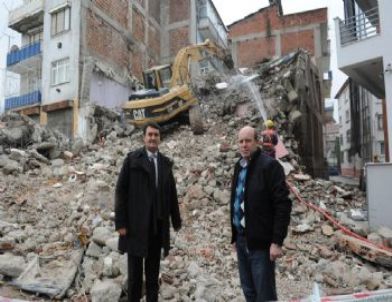 Osmangazi’de Çıkmaz Sokaklar Birbir Açılıyor